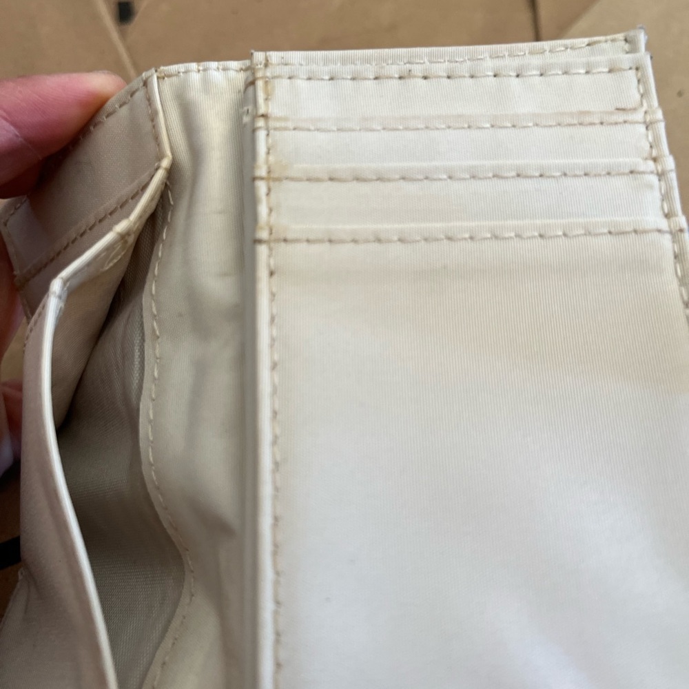 Wallet - Picture 5 of 9